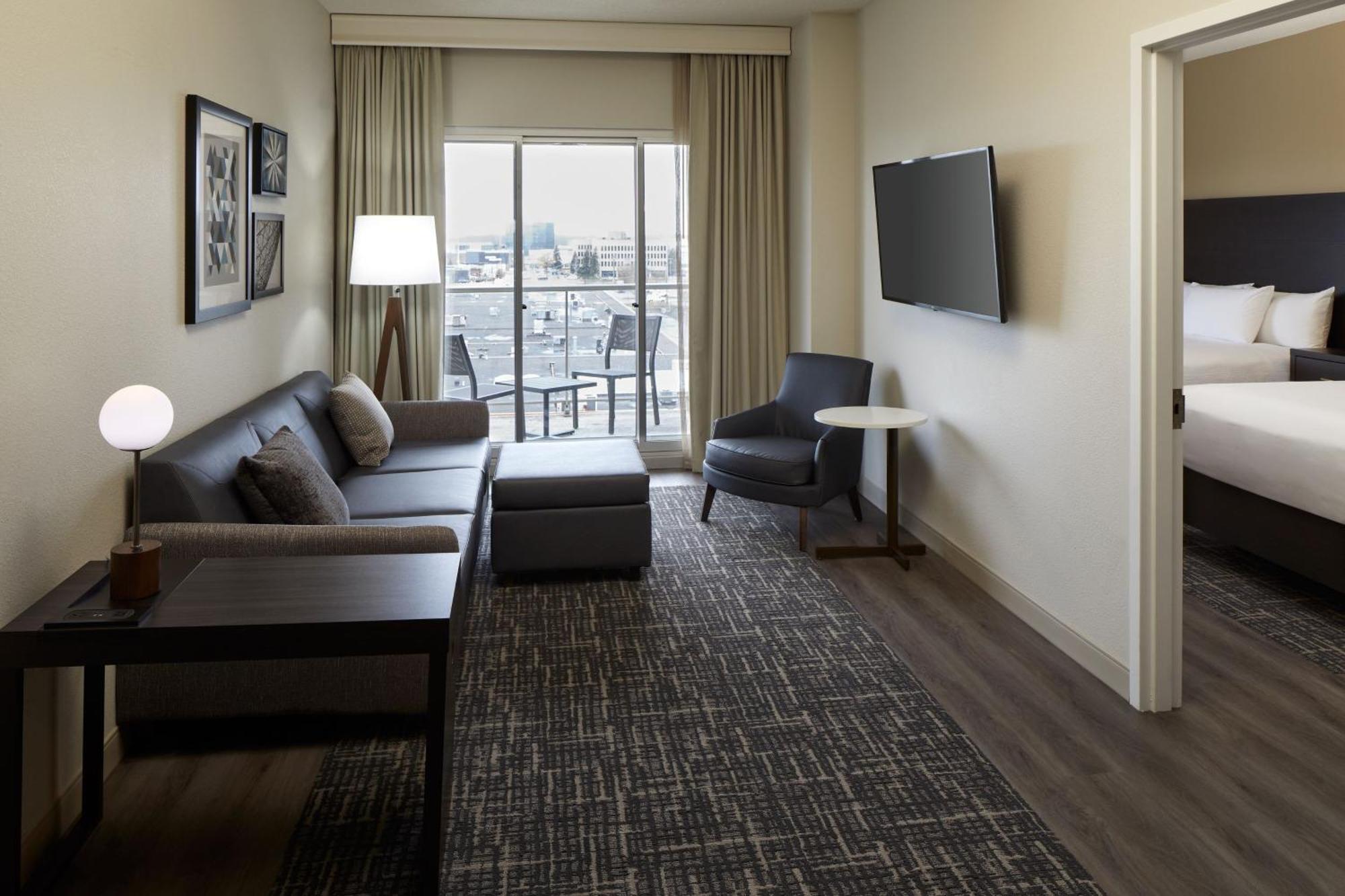 Residence Inn By Marriott Montreal Airport Dorval Exterior foto